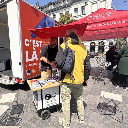 Envie de vous former ou de vous reconvertir ?<br>
Le formtruck vous attend près de chez vous !